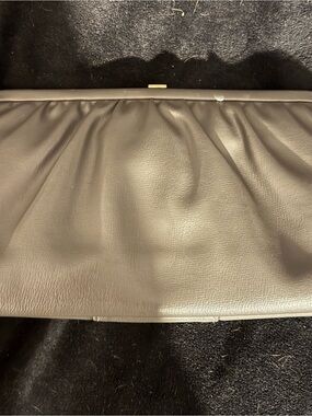 Vintage Julius Resnick JR Grey Shoulder Bag/Clutch With Kisslock Closure